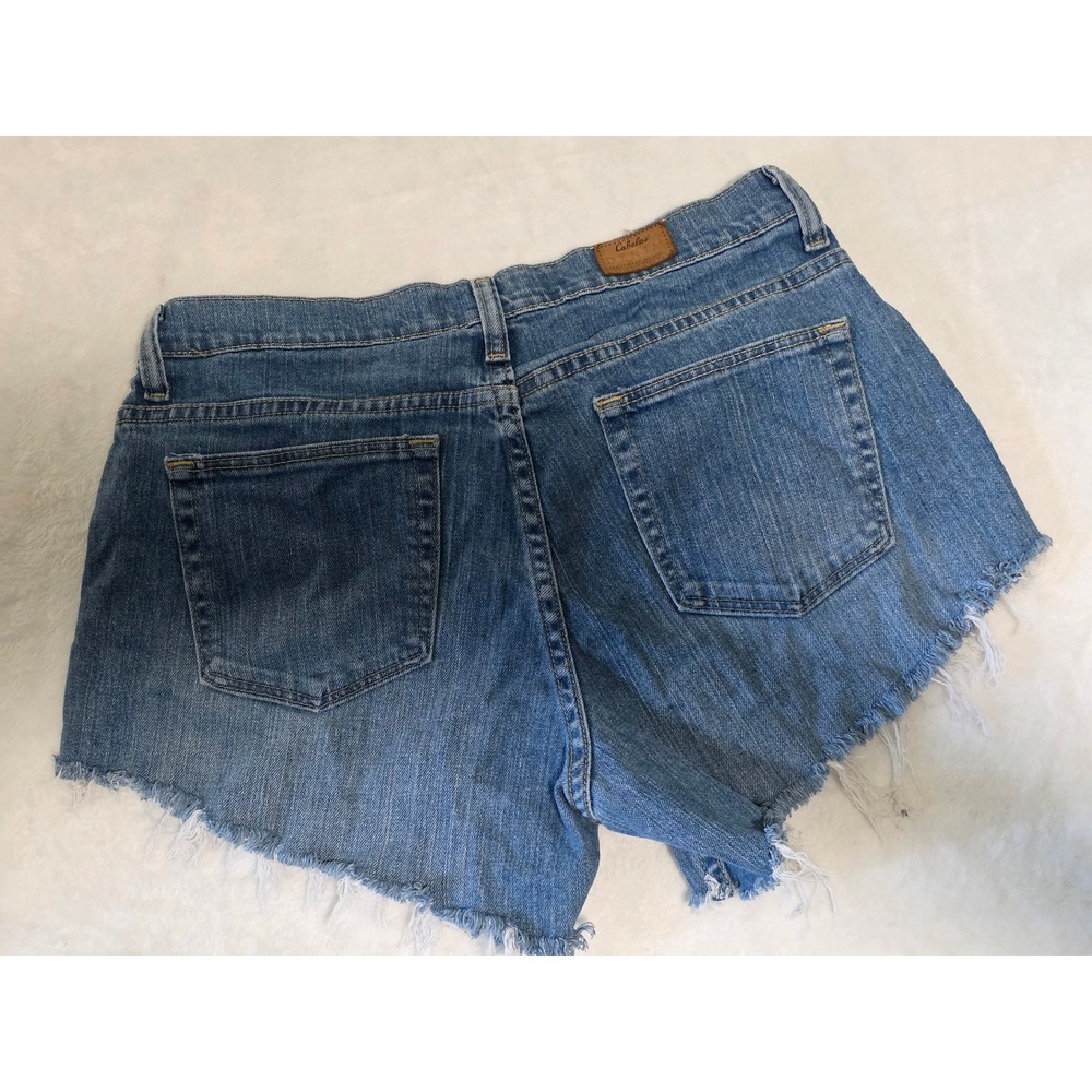 Cabelas Vintage Casuals Womens Distressed Denim Shorts Blue Raw Hem Size 10 Y2K